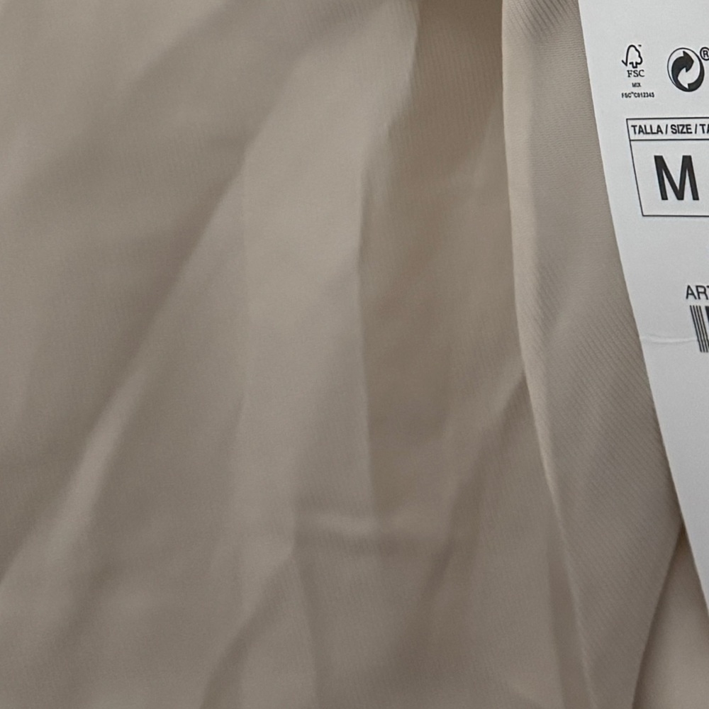 Zara oversized cream coat with asymmetrical pockets - Picture 8 of 13